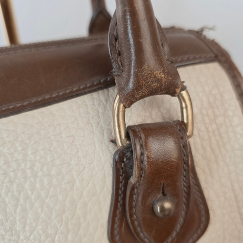 Dooney &‎ Bourke All Weather Leather Barrel Boston Bag Cream Brown Made in USA - Picture 8 of 16